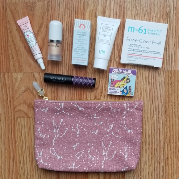 ipsy Other - Ipsy Glam Bag  - 7 Items (Mini/Deluxe)